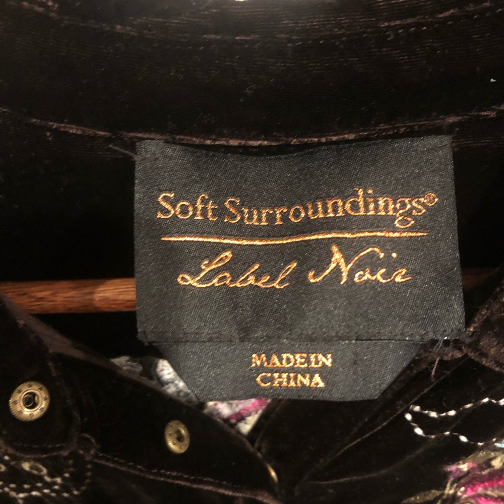 Soft Surroundings “Label Noir” Velvet Button-Down Embroidered Shirt - Picture 5 of 5